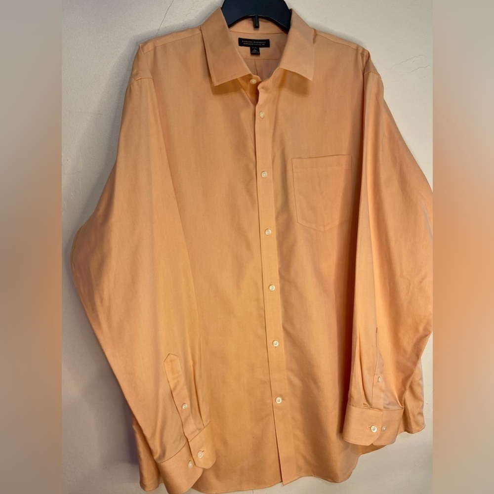 Banana Republic~Men’s Warm Peach Dress Shirt~Button-Up~Long Sleeve~Size XL